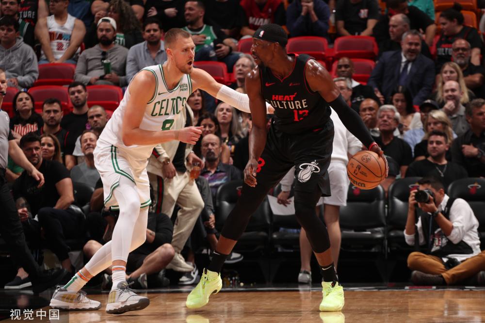 锋线暴扣 锋线暴扣