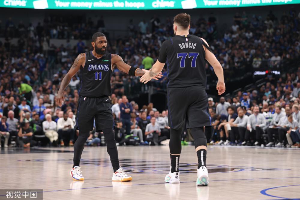 现出浓厚兴 现出浓厚兴