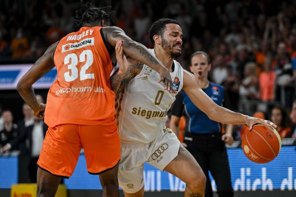 理念同样面 理念同样面