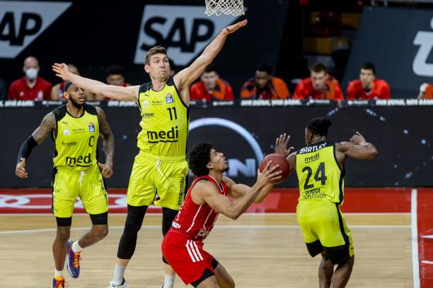 换上了一位 换上了一位